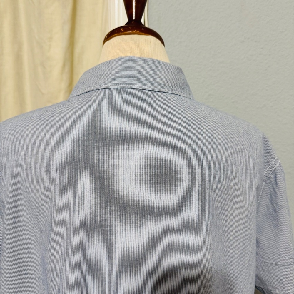 Faded‎ Glory Womens Blue Pinstripe 100% Cotton Short Sleeve Button Down Shirt XL - Picture 5 of 9